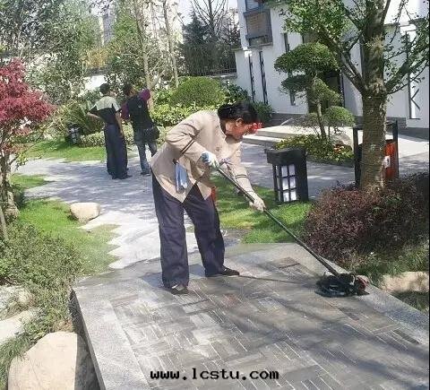 物(wù)業到(dào)底干(gàn)什(shén)麼(me)的(de)？