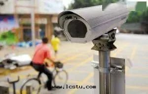 私家(jiā)車小區(qū)被(bèi)盜，物(wù)業公司賠不(bù)賠？