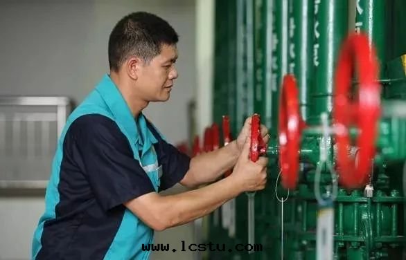 物(wù)業設施設備管(guǎn)理(lǐ)措施與(yǔ)途徑