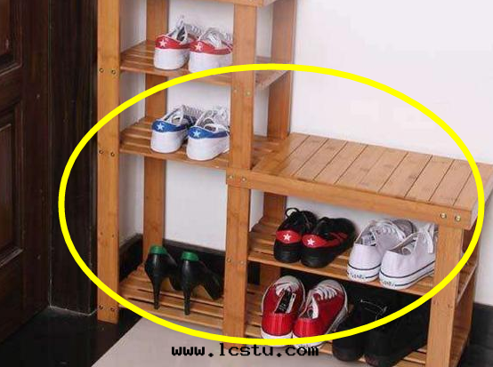 如(rú)何解(jiě)決業主樓道(dào)放(fàng)鞋(xié)架問(wèn)題(tí)？